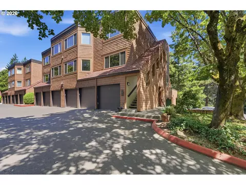 70 Oswego Smt, Lake Oswego, OR 97035