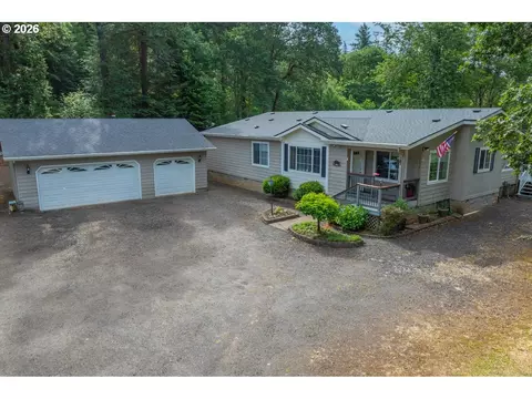 273 Golden Dr, Scottsburg, OR 97473