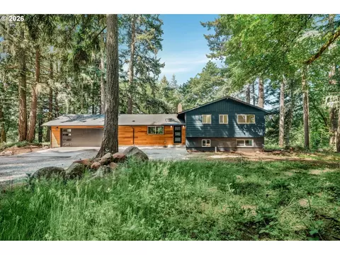 22420 S Parrot Creek Rd, Oregon City, OR 97045