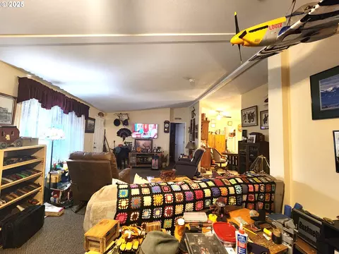 845 W Arch St, Union, OR 97883 photo 3