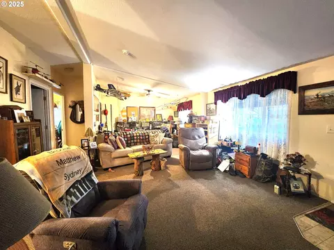 845 W Arch St, Union, OR 97883 photo 2
