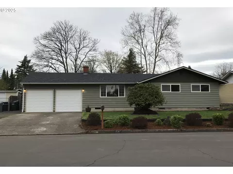 1580 Linden Ave, Springfield, OR 97477