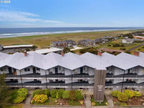 1238 N Marion Ave #470, Gearhart, OR 97138