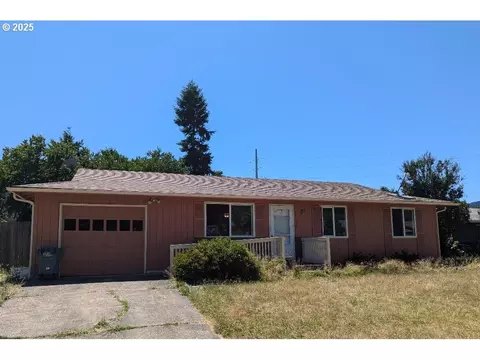 47696 W 1st St, Oakridge, OR 97463