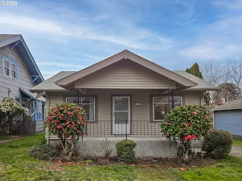 625 N Stafford St, Portland, OR 97217
