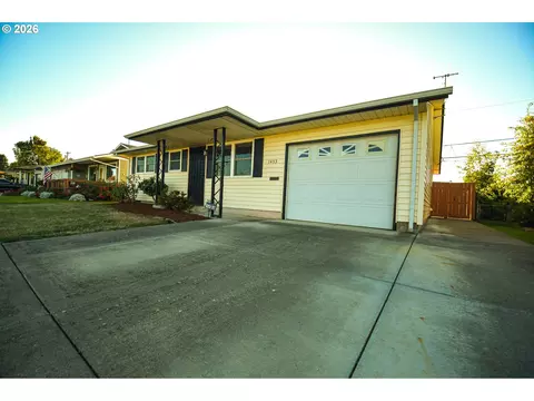 1453 Astor Way, Woodburn, OR 97071