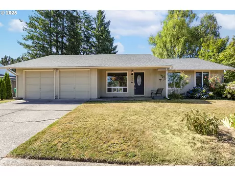 2360 SW 15th St, Gresham, OR 97080