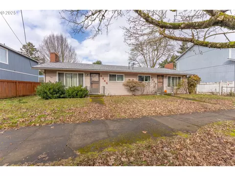 6635 N Columbia Way, Portland, OR 97203
