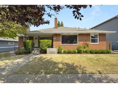 3419 SE Cora Dr, Portland, OR 97202