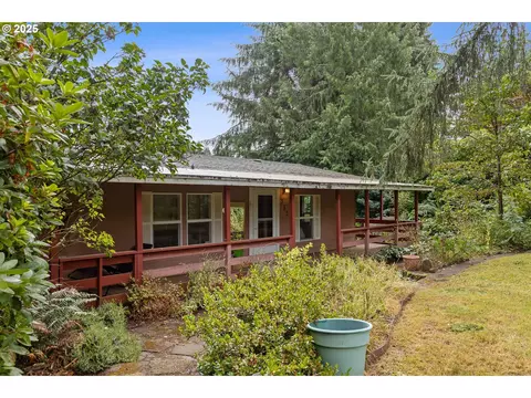 353 N Deerlane Dr, Otis, OR 97368