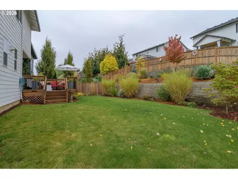 Exterior - 128 E Taylor Dr, Newberg, OR 97132 photo 9 of 12