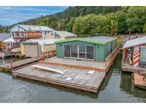 23542 NW St Helens Rd #S3, Portland, OR 97231