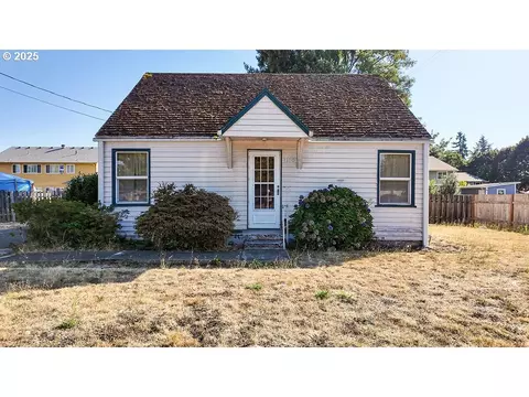 1180 SE Maple St, Hillsboro, OR 97123