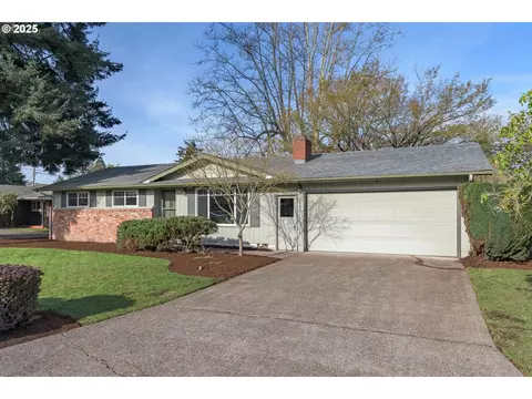 1758 Escalante St, Eugene, OR 97404