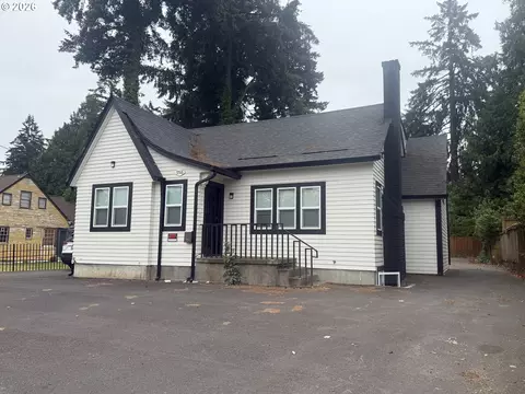 9516 NE Prescott St, Portland, OR 97220