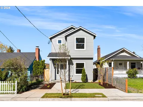 5321 SE 87th Ave, Portland, OR 97266