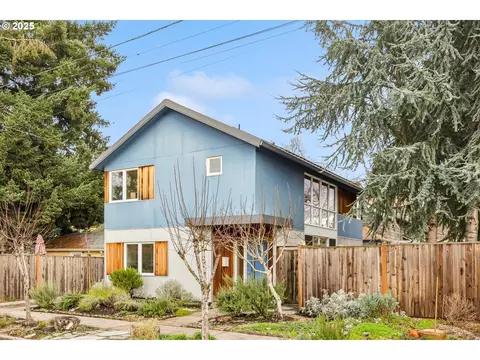 714 NE 61st Pl, Portland, OR 97213