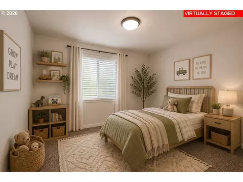 Bedroom - 3237 Timberline Dr, Eugene, OR 97405 photo 9 of 10