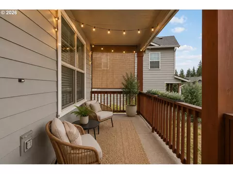 Exterior - 3237 Timberline Dr, Eugene, OR 97405 photo 5 of 6