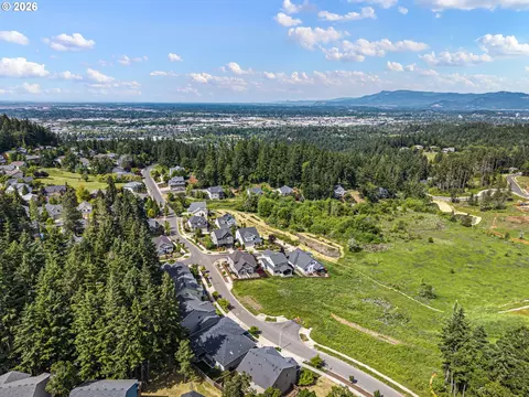View/Area - 3237 Timberline Dr, Eugene, OR 97405 photo 5 of 5