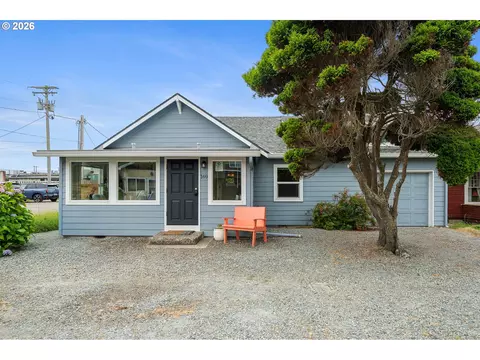 169 S Beacon St, Rockaway Beach, OR 97136