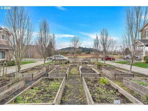 Exterior - 2137 SE 15th Aly, Gresham, OR 97080 photo 9 of 11