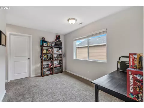 Bedroom - 2137 SE 15th Aly, Gresham, OR 97080 photo 1 of 5