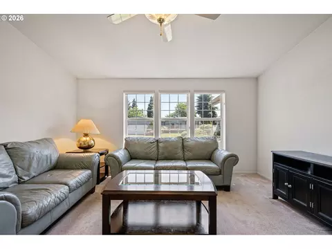 3220 Crescent Ave #39, Eugene, OR 97408 photo 24