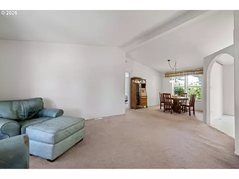 3220 Crescent Ave #39, Eugene, OR 97408 photo 5