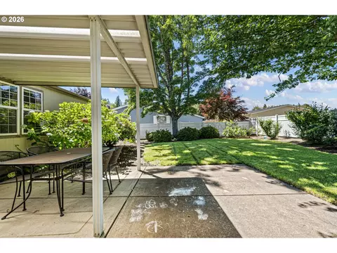 3220 Crescent Ave #39, Eugene, OR 97408 photo 33