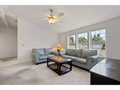 3220 Crescent Ave #39, Eugene, OR 97408 photo 25
