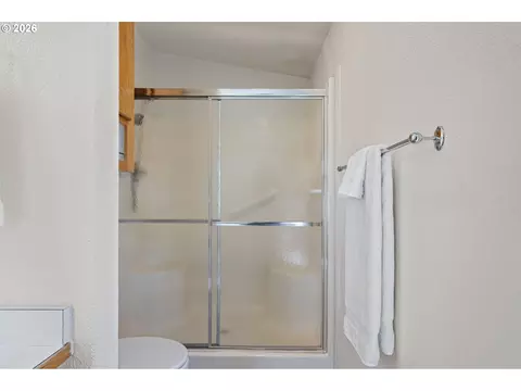 3220 Crescent Ave #39, Eugene, OR 97408 photo 22