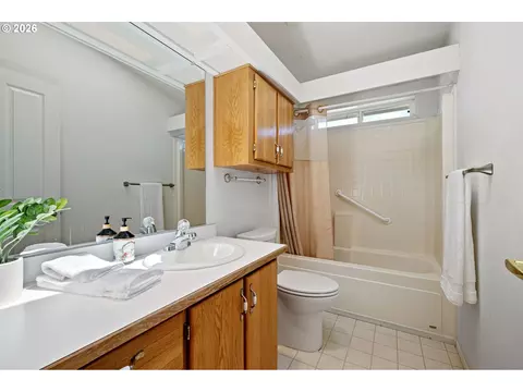 3220 Crescent Ave #39, Eugene, OR 97408 photo 29