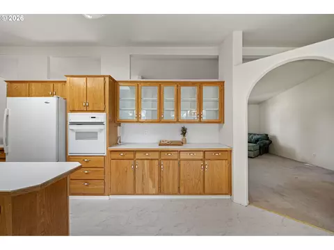 3220 Crescent Ave #39, Eugene, OR 97408 photo 11