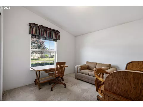 3220 Crescent Ave #39, Eugene, OR 97408 photo 31