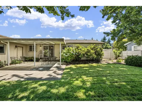 3220 Crescent Ave #39, Eugene, OR 97408 photo 36