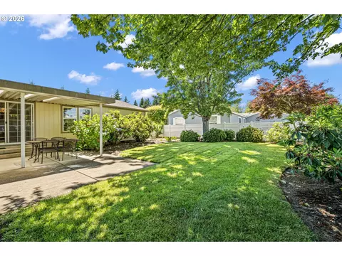 3220 Crescent Ave #39, Eugene, OR 97408 photo 35