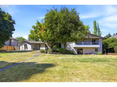 Exterior - 3585 Walton Ln, Eugene, OR 97408 photo 1 of 10