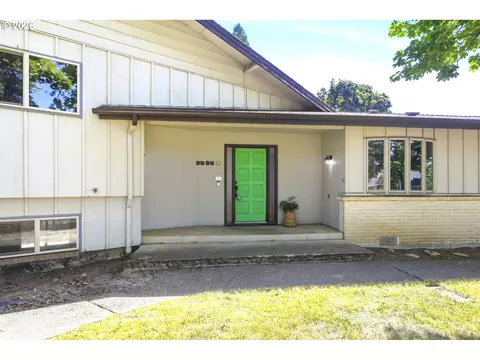 Exterior - 3585 Walton Ln, Eugene, OR 97408 photo 10 of 10