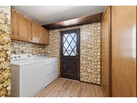 Other - 3585 Walton Ln, Eugene, OR 97408 photo 3 of 9