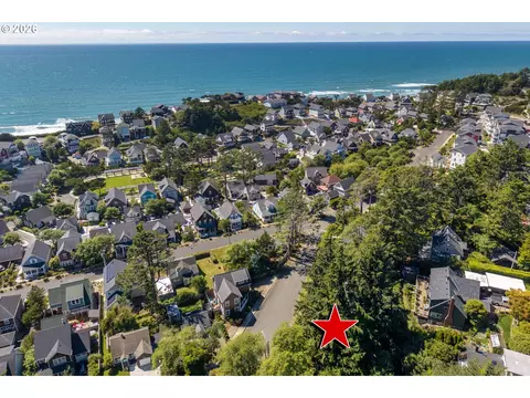 2700 SW Coast Ave, Lincoln City, OR 97367