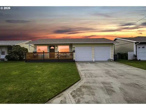 1237 Quinn Rd, Woodburn, OR 97071