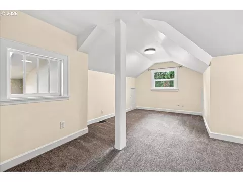 Other - 515 Fulvue Dr, Eugene, OR 97405 photo 5 of 10