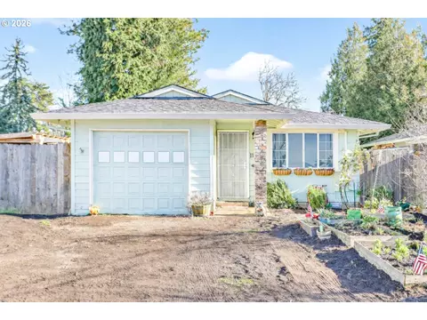 1117 Kamm St, Oregon City, OR 97045