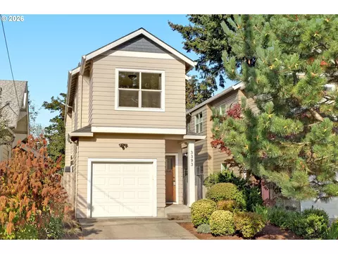 3393 NE 74th Ave, Portland, OR 97213