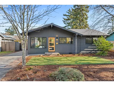 6526 SE 77th Ave, Portland, OR 97206