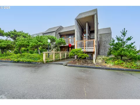 856 Neacoxie Blvd #324, Gearhart, OR 97138