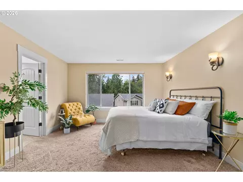 Bedroom - 5579 SE Old Woods Loop, Gresham, OR 97080 photo 4 of 4