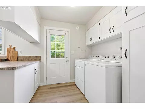 Other - 3470 Hyacinth St, Eugene, OR 97404 photo 6 of 9