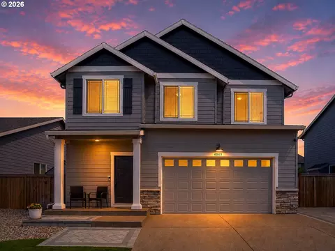 4949 Gemini Ave NE, Salem, OR 97305